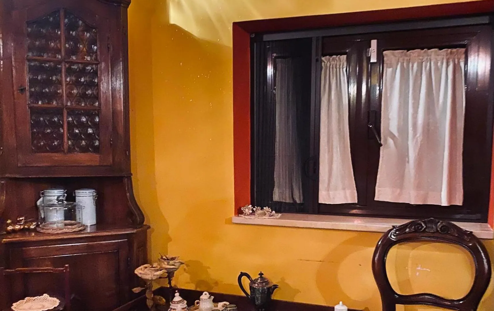 The Flower House Bed & Breakfast Rome